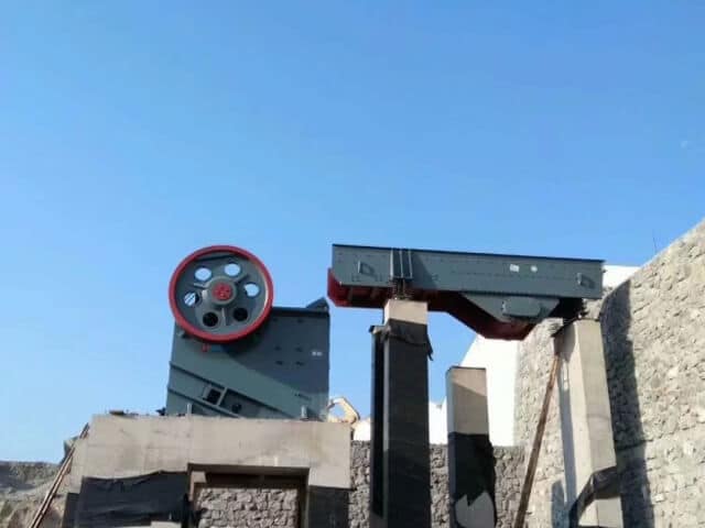 hammer mill equipment in crusher plant