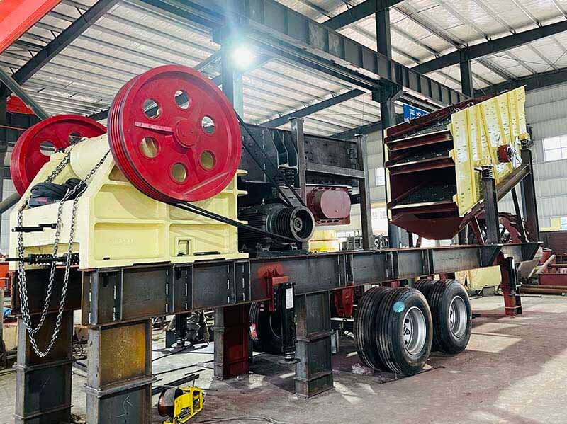 Mobile jaw crushing plant